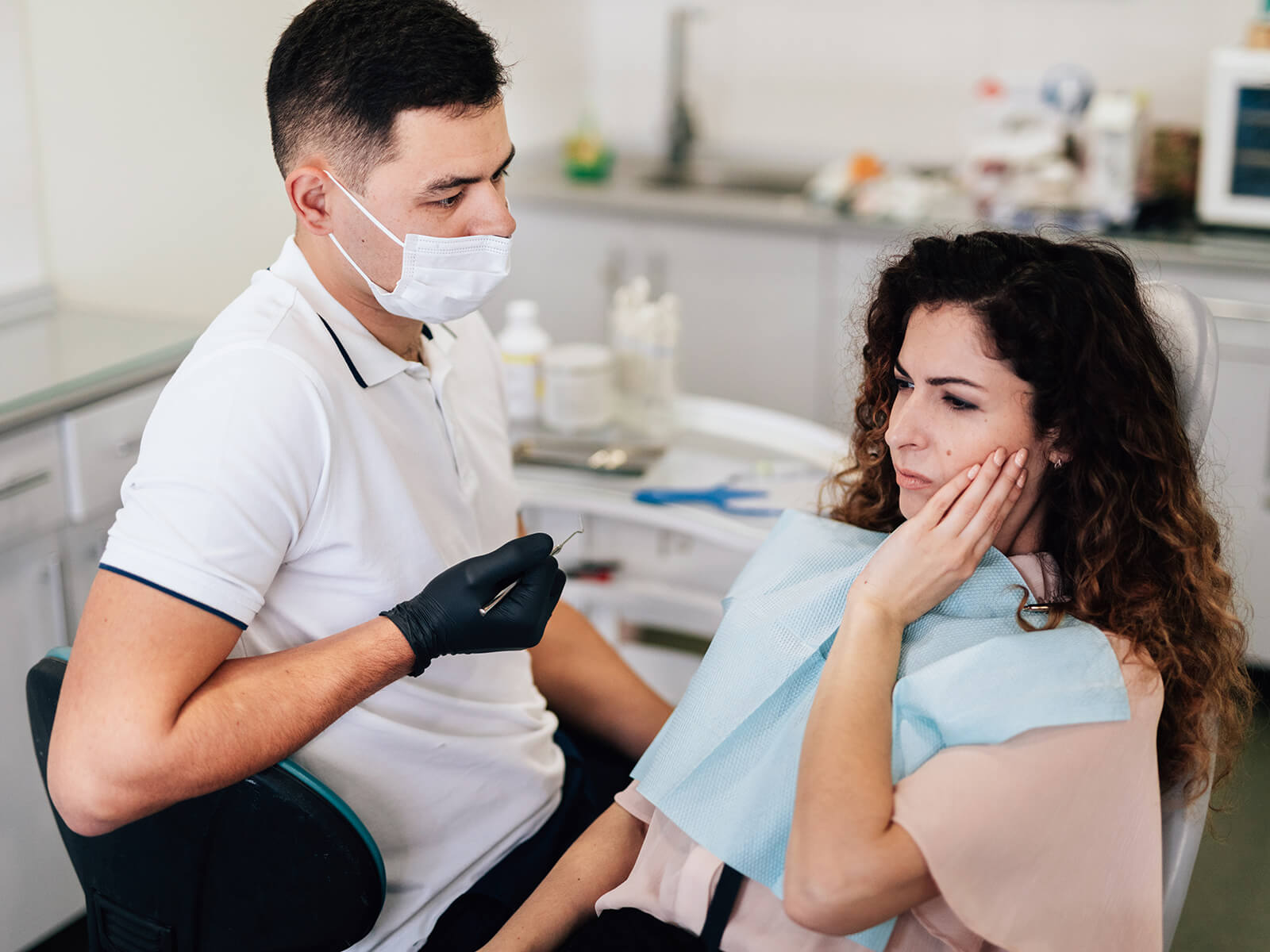 What To Do When You Experience A Dental Emergency